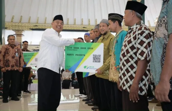 1.545 Marbot Masjid di Sleman Terima BPJS Ketenagakerjaan