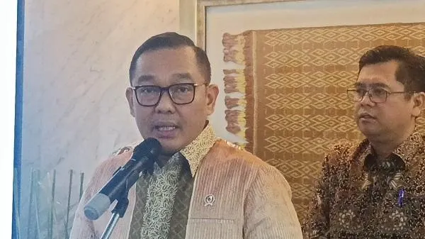 Pemerintah Permudah Izin Usaha untuk Capai Target Investasi Rp13.000 Triliun