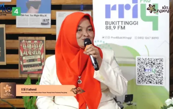 Pojok Baca di Pasar Usang: Solusi Mengurangi Kecanduan Gawai pada Anak