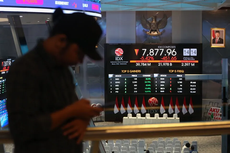OJK Denda Influenser BVN Rp 5,35 Miliar, Selidiki Dugaan Pelanggaran Selebgram Lain