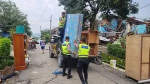 Polres Tegal Lakukan Penanganan Bencana Tanah Bergerak di Padasari