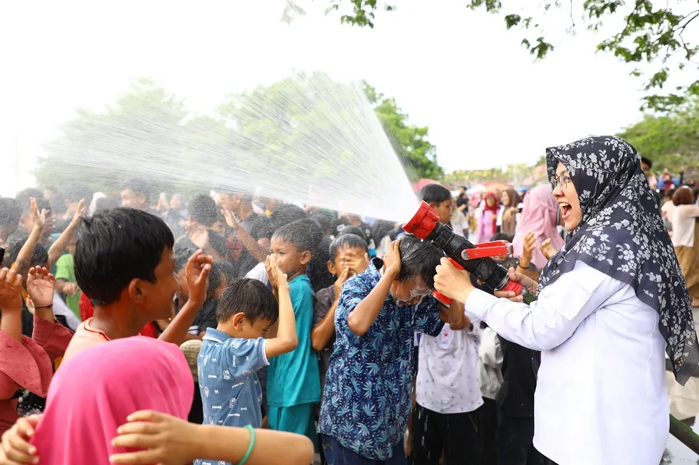 Tradisi Mandi Belimau Kembali Hidup di Siak Menyambut Ramadan