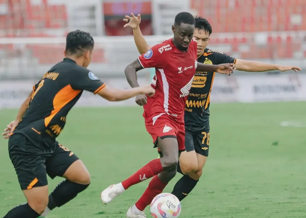 Persija Hadapi PSM Makassar: Pertaruhan Kemenangan di Kandang