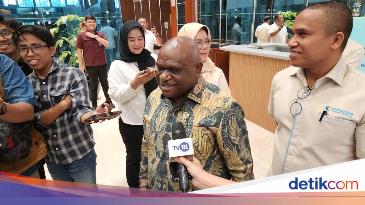Menteri HAM Serahkan Draf RUU Masyarakat Adat ke DPR, Target Selesai Tahun Ini