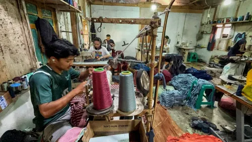 Dua Desa di Banjarnegara Menjadi Pusat Produksi Kaos untuk Ibu Kota