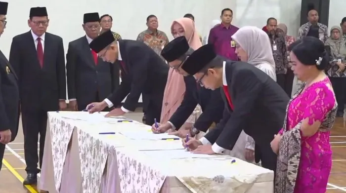 KPK Lantik Tessa Mahardika Sebagai Direktur Penyelidikan Bersama Lima Pejabat Lain