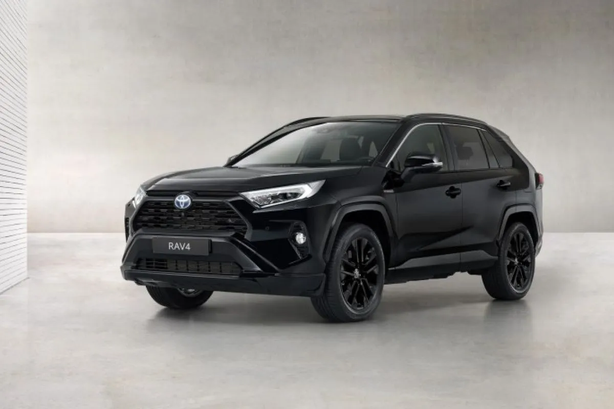 Toyota RAV4 PHEV di Jepang Tawarkan Suplai Listrik untuk Rumah Hingga 7 Hari