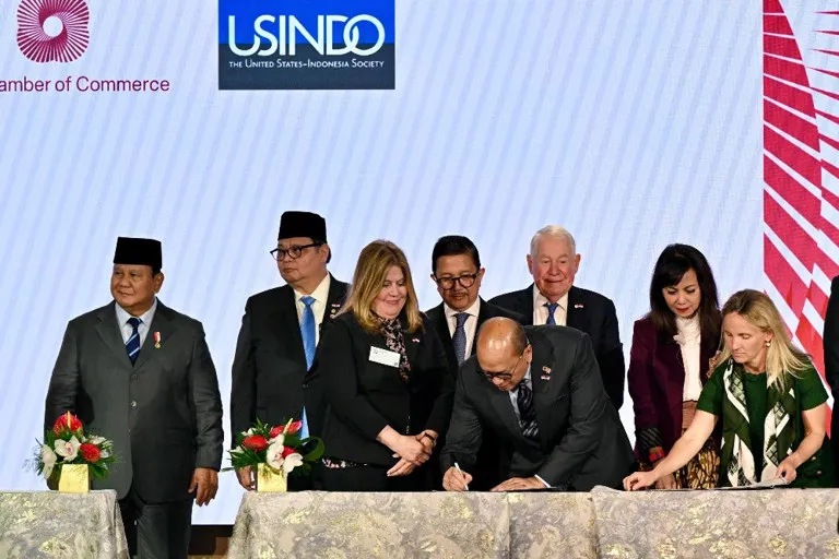 Prabowo dan Airlangga Tandatangani MoU Investasi US$38,4 Miliar di Washington DC