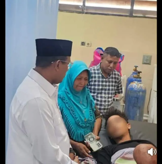 Bupati Malteng Kunjungi Korban Konflik Hitu-Morela di Rumah Sakit