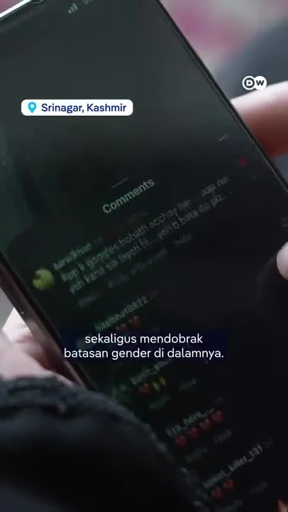 Perempuan Kashmir Segarkan Tradisi Puisi Satir