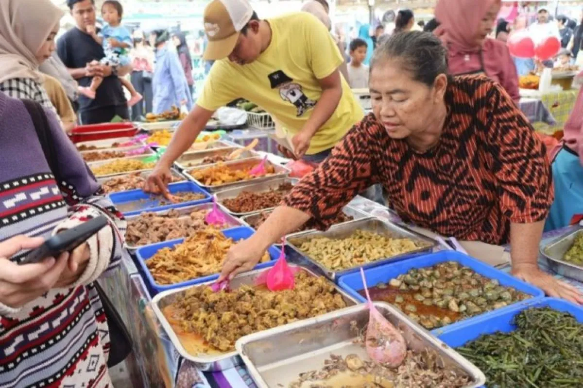 Pemkab Kukar Luncurkan Pasar Semi Modern Melalui Bazar Ramadhan