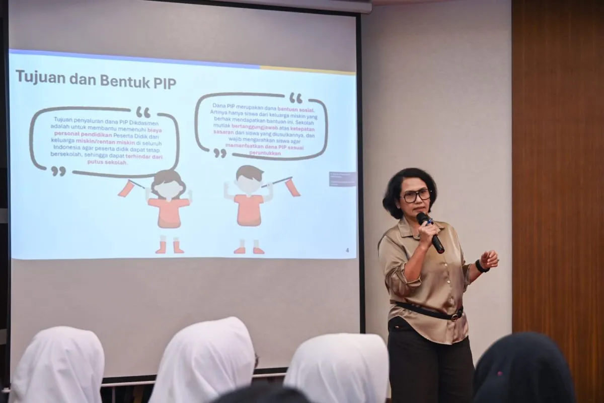 Pemerintah Tingkatkan Kesejahteraan Guru untuk Akses Pendidikan Merata