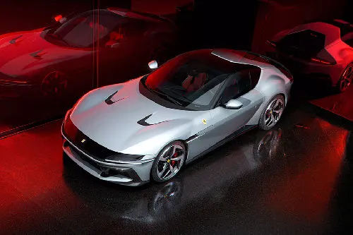Gambar Terbaru Ferrari 12Cilindri 2026 Kini Tersedia di Indonesia