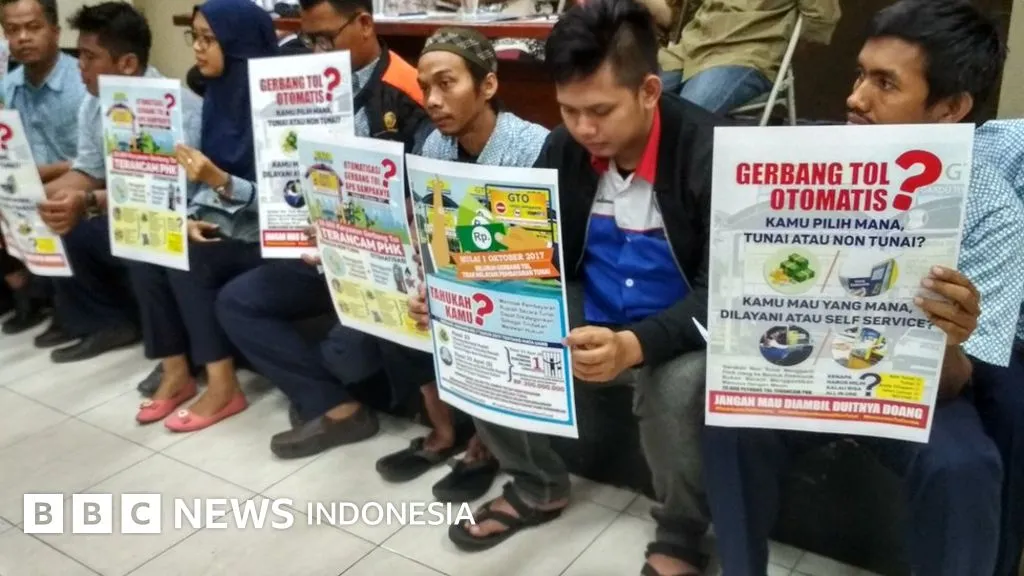 Otomatisasi Transaksi Tol: Puluhan Ribu Buruh Terancam Kehilangan Pekerjaan