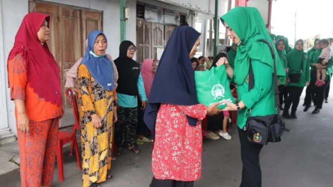Brigif 6 Kostrad Gelar Bakti Sosial Menyambut Ramadan di Sukoharjo