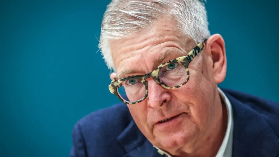 CEO Ericsson: Eropa Berisiko Tertinggal dalam Pengembangan AI