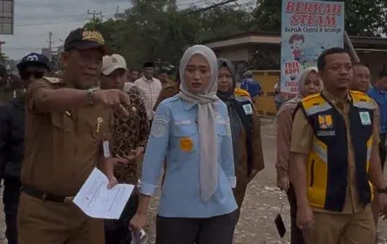 Bupati Pringsewu Ajak Dunia Usaha Tingkatkan CSR untuk Perbaikan Jalan