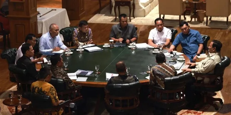 Menhan Bahas Agenda Strategis Nasional dalam Rapat Kabinet