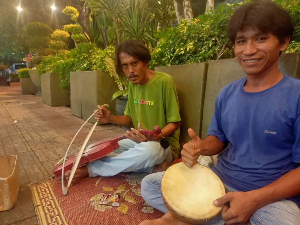 Melodi Rabab: Perjuangan Seniman Tradisional di Tengah Modernitas Kota Padang