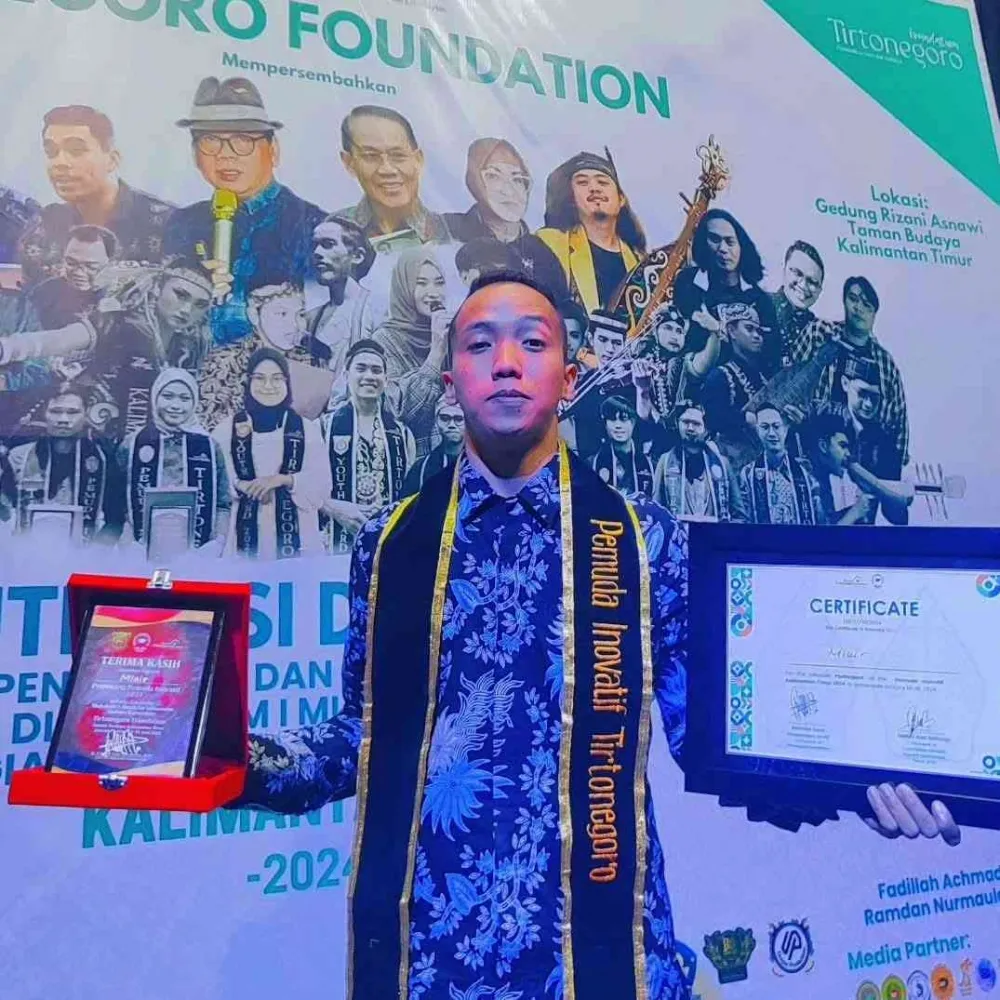 Minir Raih Penghargaan Pemuda Inovatif Kaltim dengan Solusi Teknologi untuk Nelayan