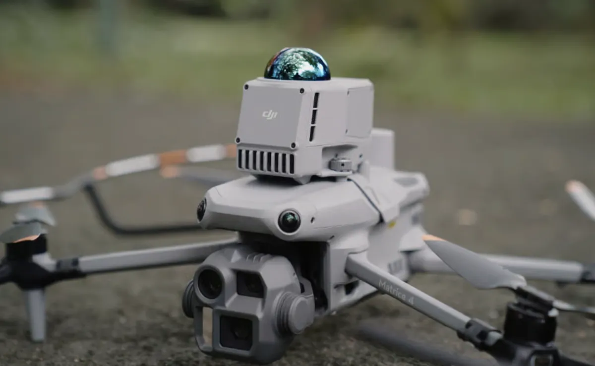 Transformasi Inspeksi Jaringan Transmisi dengan Drone Berteknologi Canggih