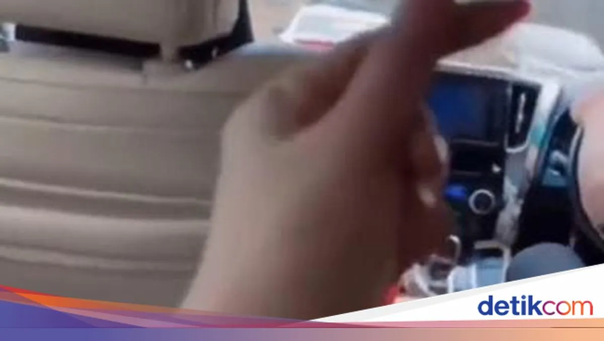 Seleb TikTok Probolinggo Tampilkan Gaya Hidup Mewah dengan Pengawalan Patwal