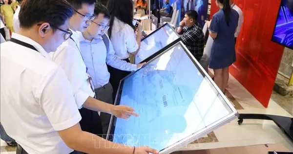 Hanoi dan Da Nang Dorong Pertumbuhan Ekonomi Berbasis Teknologi dan Inovasi