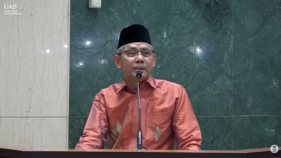 Pentingnya Nilai Transendental dalam Penguasaan Ilmu dan Teknologi