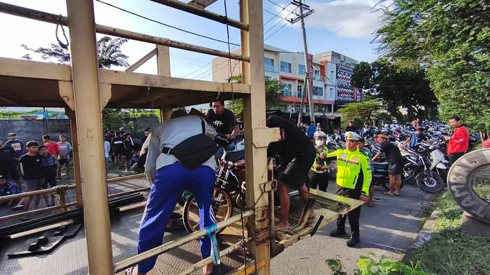 Ratusan Motor dan Remaja Balap Liar Diamankan Polresta Sidoarjo di Jalan Arteri Porong