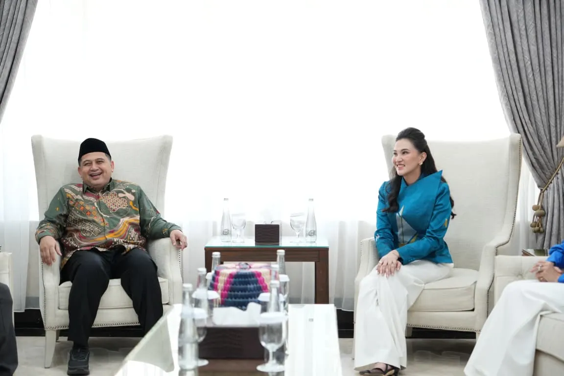 Gubernur Sherly Tjoanda Belajar Pengelolaan Keuangan dari Wali Kota Makassar Munafri