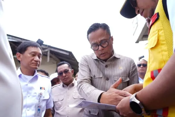 BP BUMN Tinjau Lokasi Rencana Jalur Penyelamatan Darurat di Panyalaian