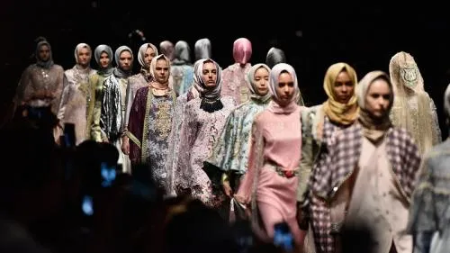 Koleksi Busana Muslim Lebaran: Tren Global yang Sedang Populer
