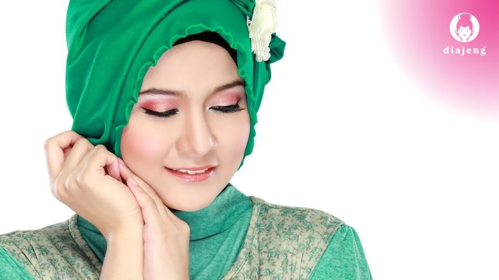 5 Rekomendasi Manset Leher Nyaman untuk Gaya Hijab yang Sopan