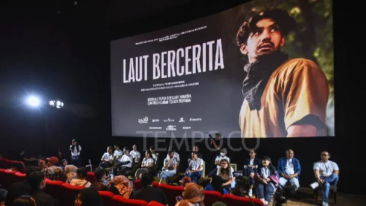 Yosep Anggi Noen Hadapi Tantangan Adaptasi Film Laut Bercerita