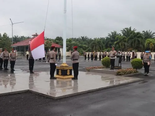 Polres Mesuji Rayakan Hari Kesadaran Nasional dan Berikan Penghargaan