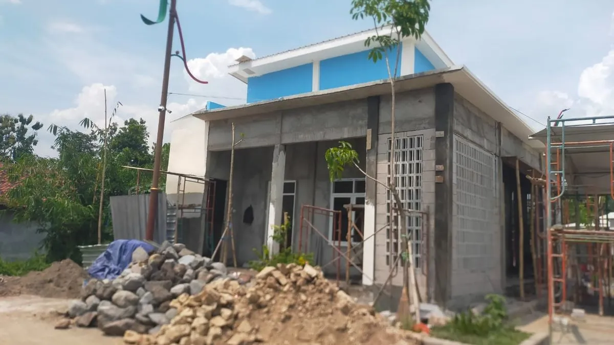 Keterlambatan Proyek Musala di Sentra PKL Jombang Meningkatkan Kekhawatiran
