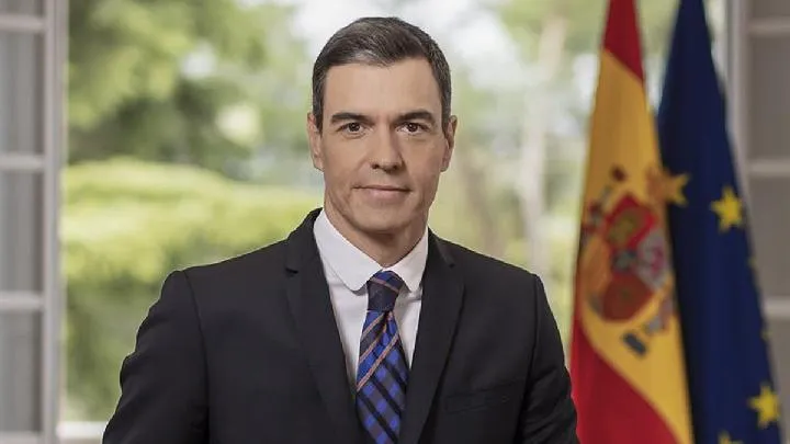 Spanyol Larang Akses Media Sosial untuk Anak di Bawah 16 Tahun