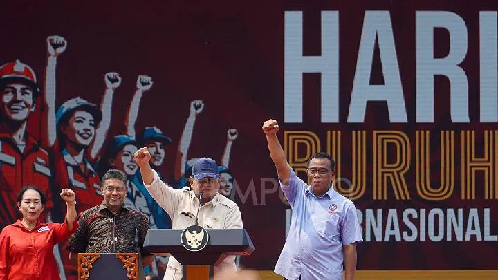 Prabowo Siapkan Televisi Canggih untuk Sekolah di Hari Pendidikan Nasional