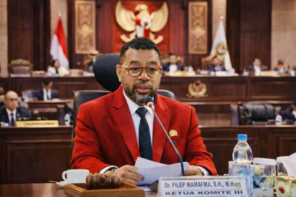 Evaluasi Otsus: Tantangan Pengelolaan oleh Pemerintah Daerah