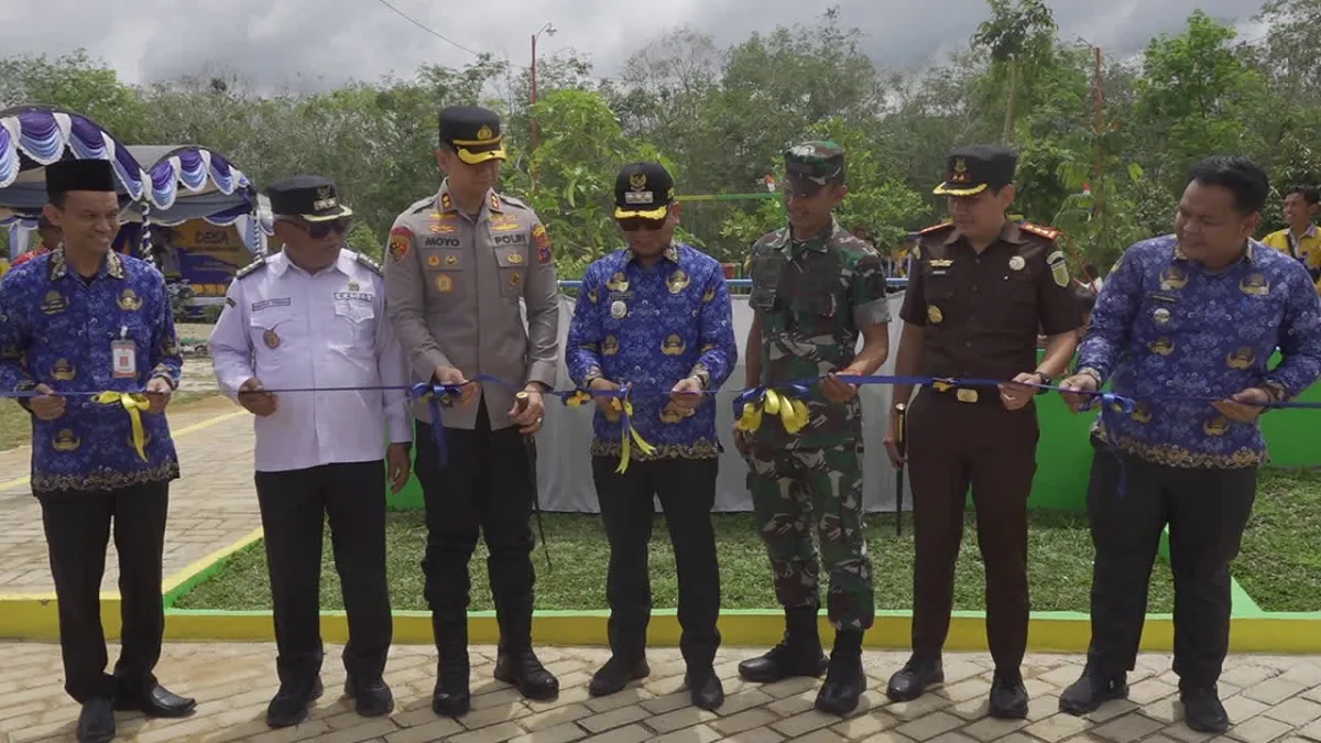 Bupati Tabalong Resmikan Tiga RTH Smart untuk Dukung Transformasi Digital di Desa