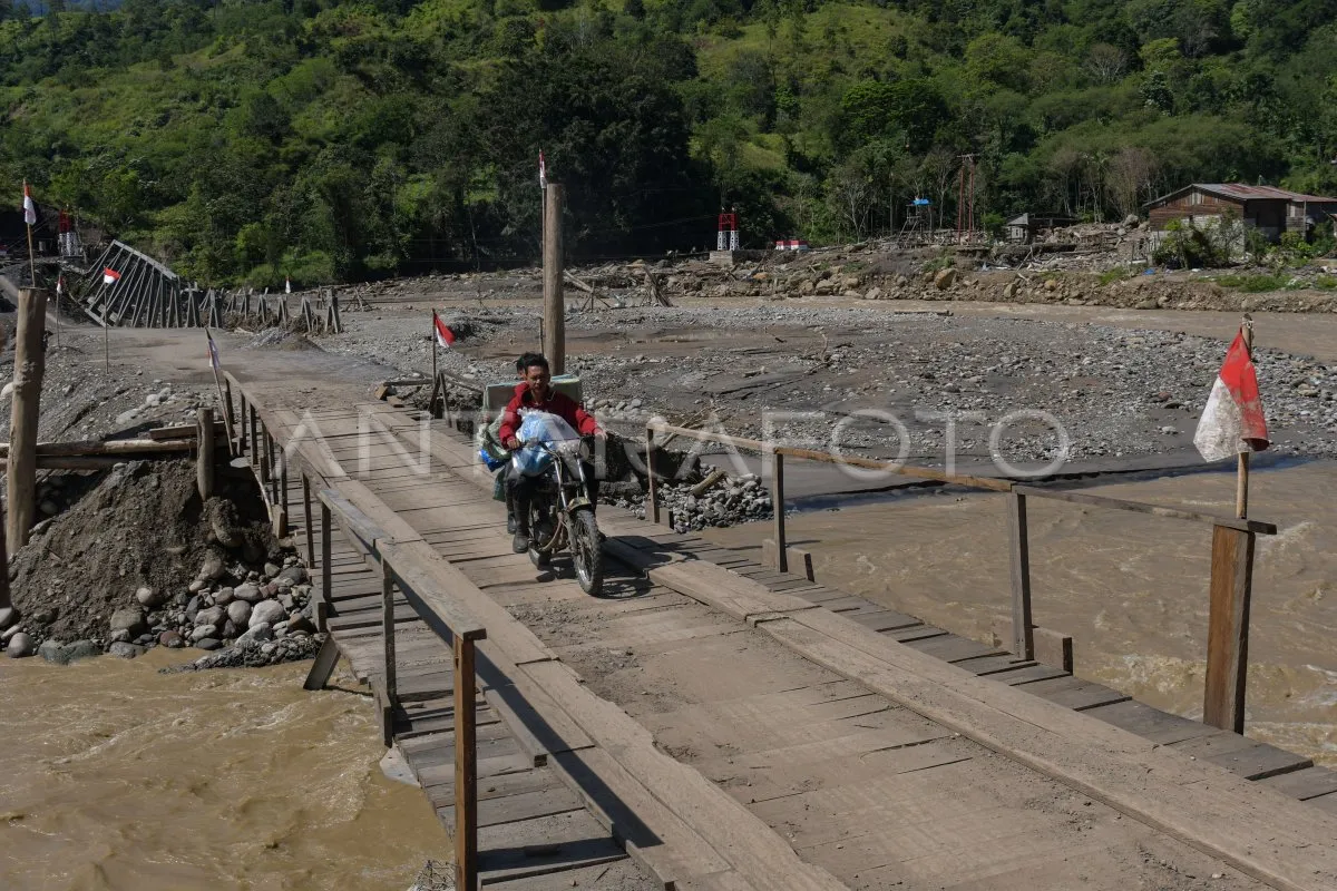 Jembatan Darurat Memudahkan Akses Tiga Desa di Aceh Tengah