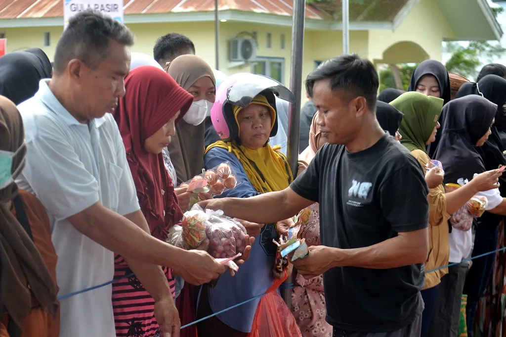 Pasar Murah Subsidi Tawarkan Cabai Jelang Ramadan di Bone Bolango