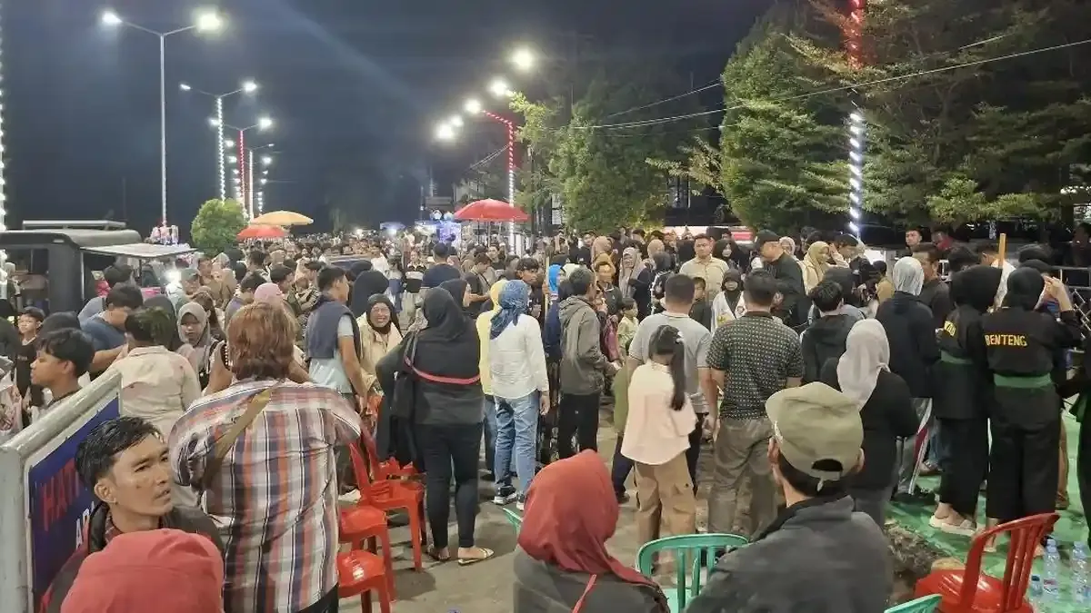 Malam Berbinar di Bengkulu Tengah: Hiburan dan Layanan Publik Gratis untuk Masyarakat