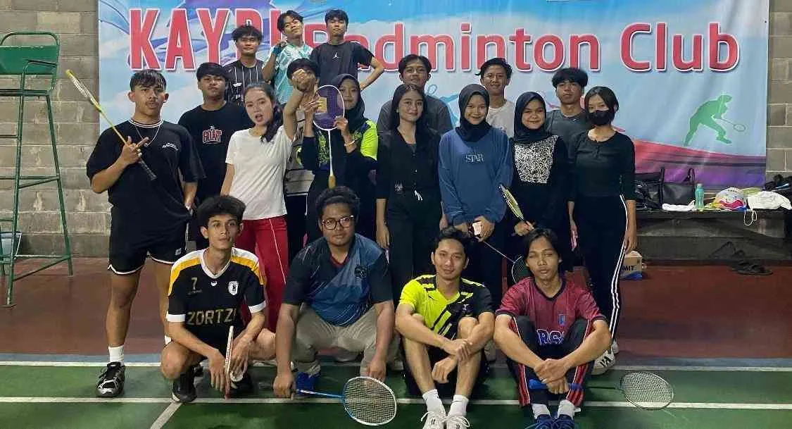BEM UBSI Bogor Gelar Sportainment Day Badminton untuk Tingkatkan Kesehatan dan Solidaritas