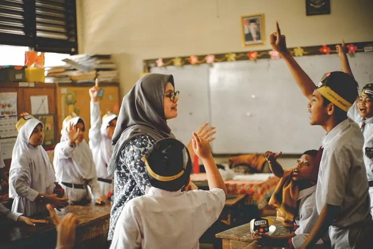 Mengenal Peran dan Filosofi Guru dalam Pembangunan Peradaban