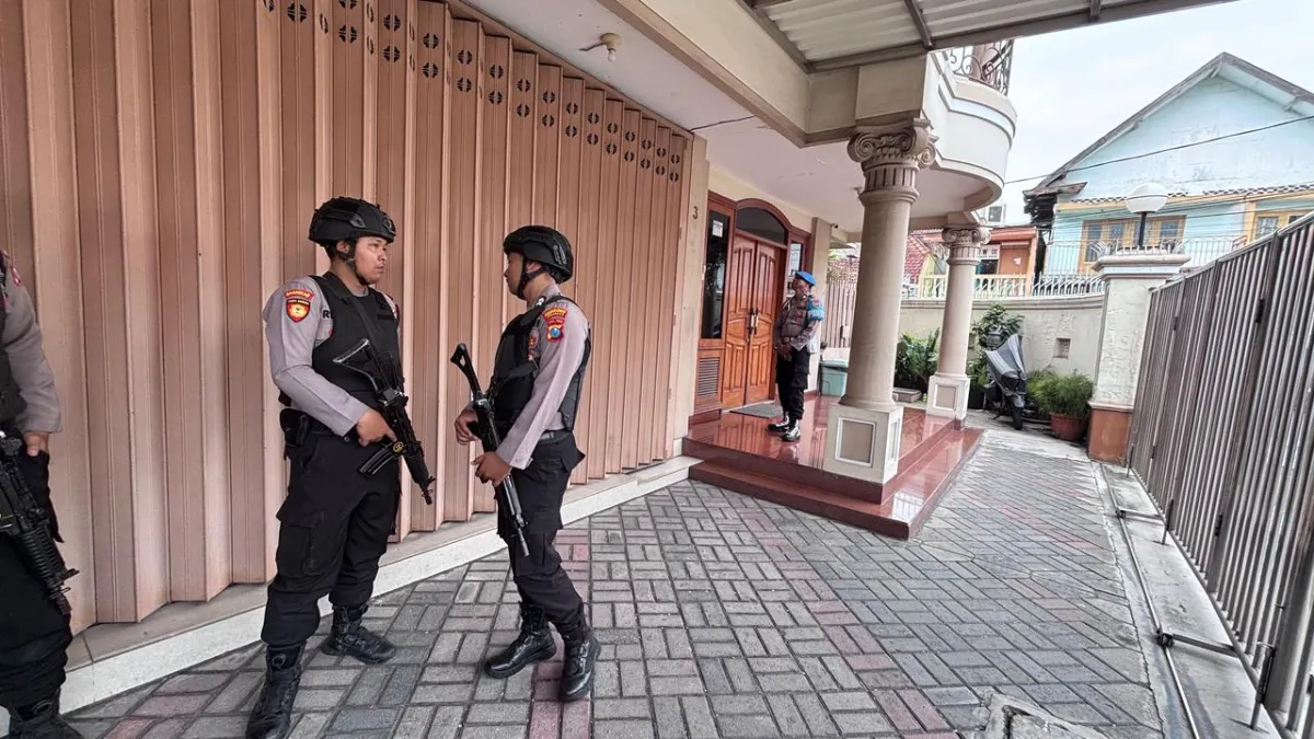 Bareskrim Geledah Rumah di Surabaya Terkait Kasus TPPU Emas Ilegal Rp25,8 Triliun