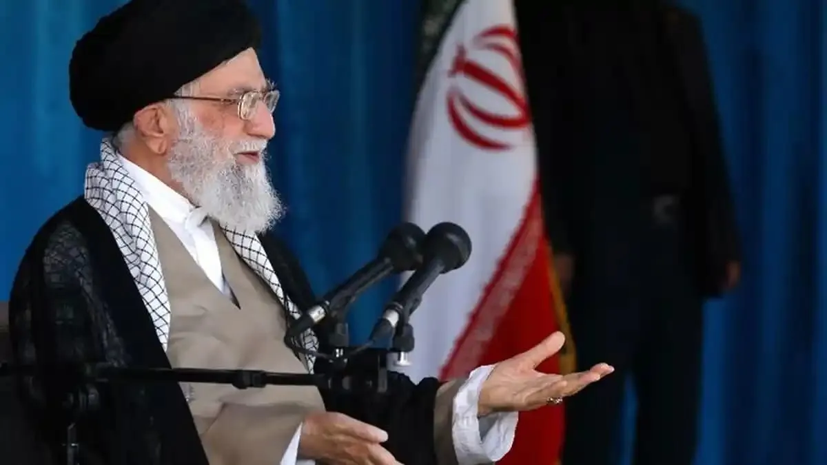 Iran Ancaman Serius bagi Kapal AS di Selat Hormuz