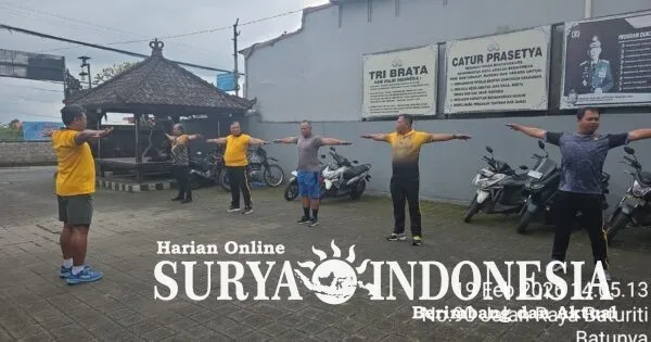 Polsek Baturiti Gelar Program GESIT untuk Tingkatkan Kebugaran Personel