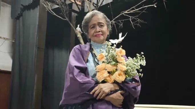 Mengenal Sugiyati Suyatna Anirun: Ikon Teater Modern Bandung
