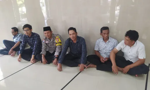 Bhabinkamtibmas Palbapang Gelar Jumat Curhat untuk Pererat Hubungan dengan Masyarakat